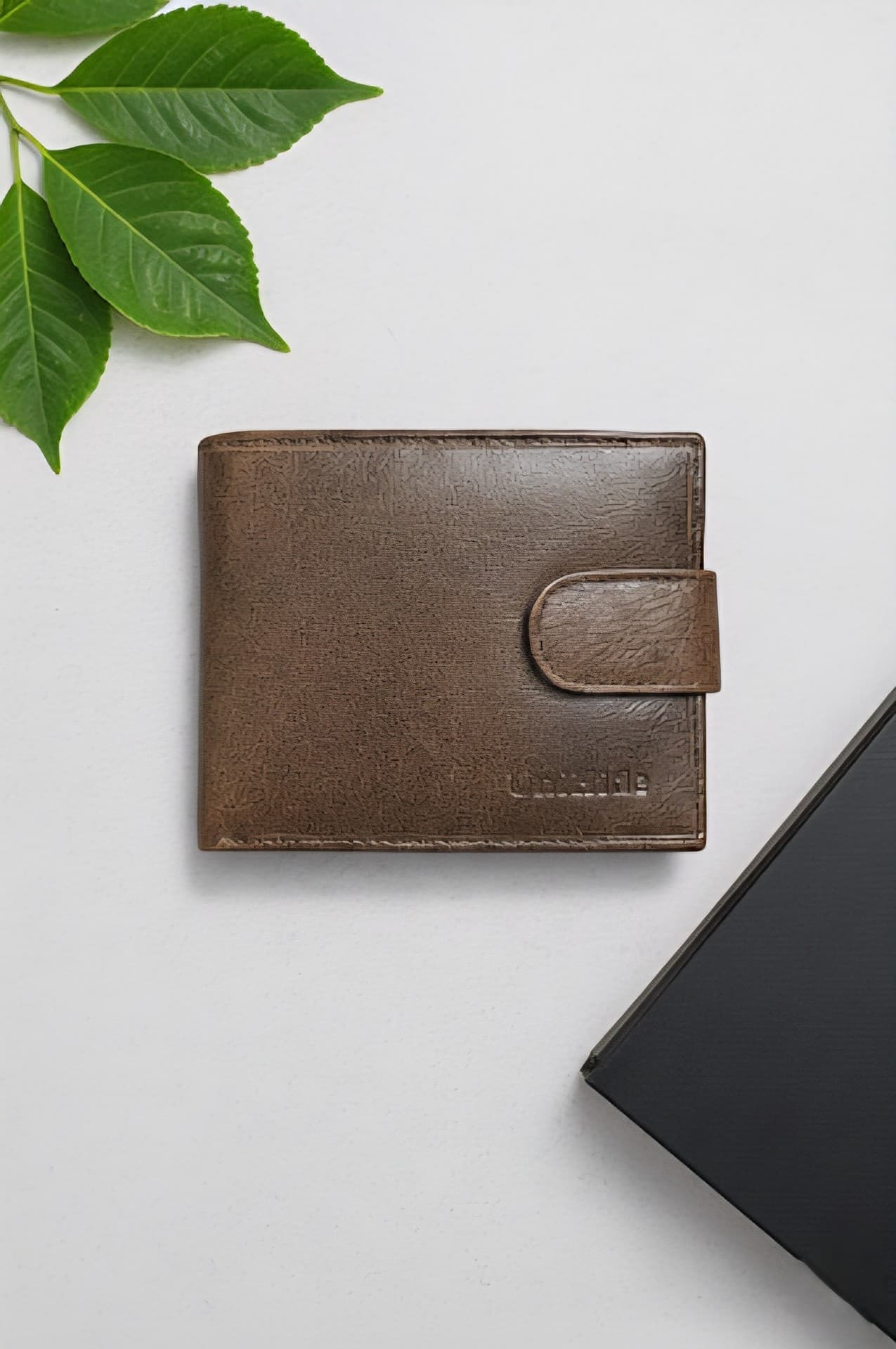 Genuine Leather Bifold Wallet - Zip thumbnail 3